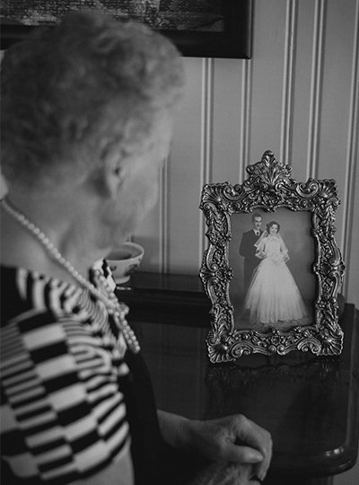 bw photoframe